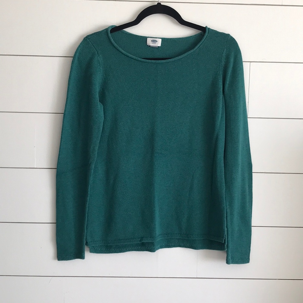🖤 Old Navy Sweater